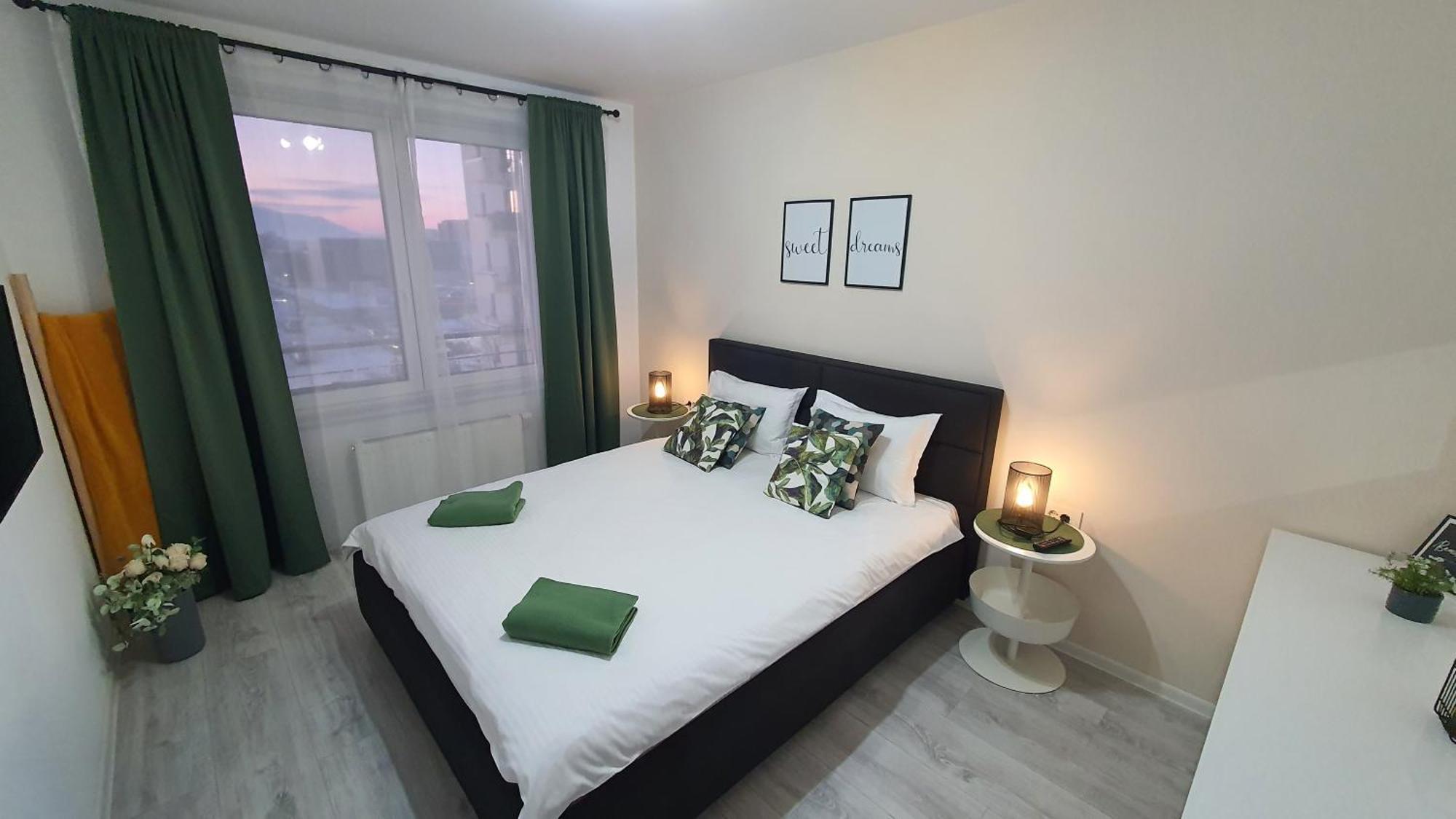 Green Apartment Coresi Брашов Екстер'єр фото